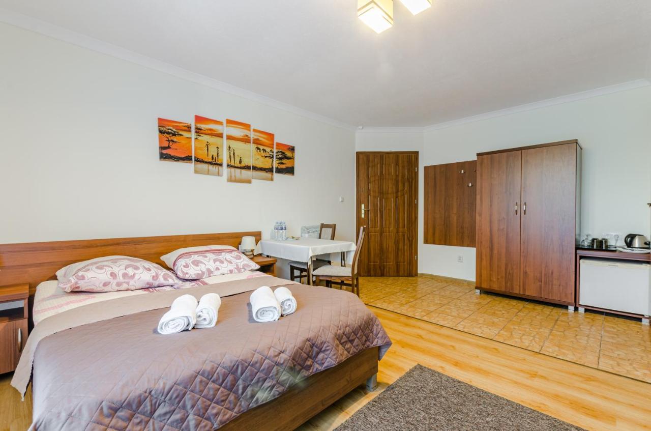 Bed and Breakfast Ramzes Ustka Esterno foto